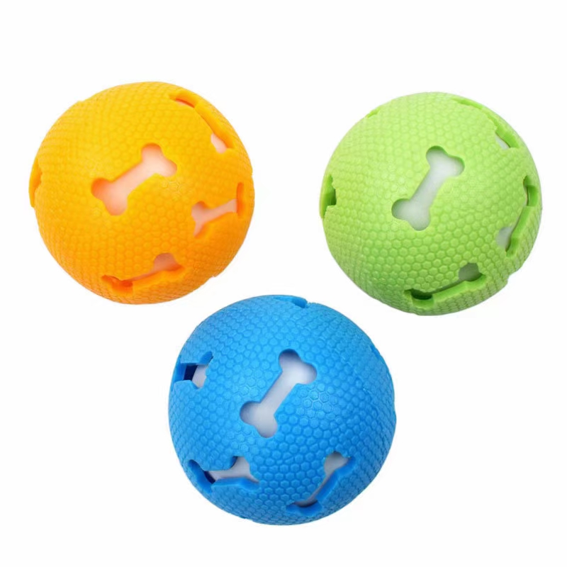 Pet bone toy ๐๐๐
Sound/light, box delivery