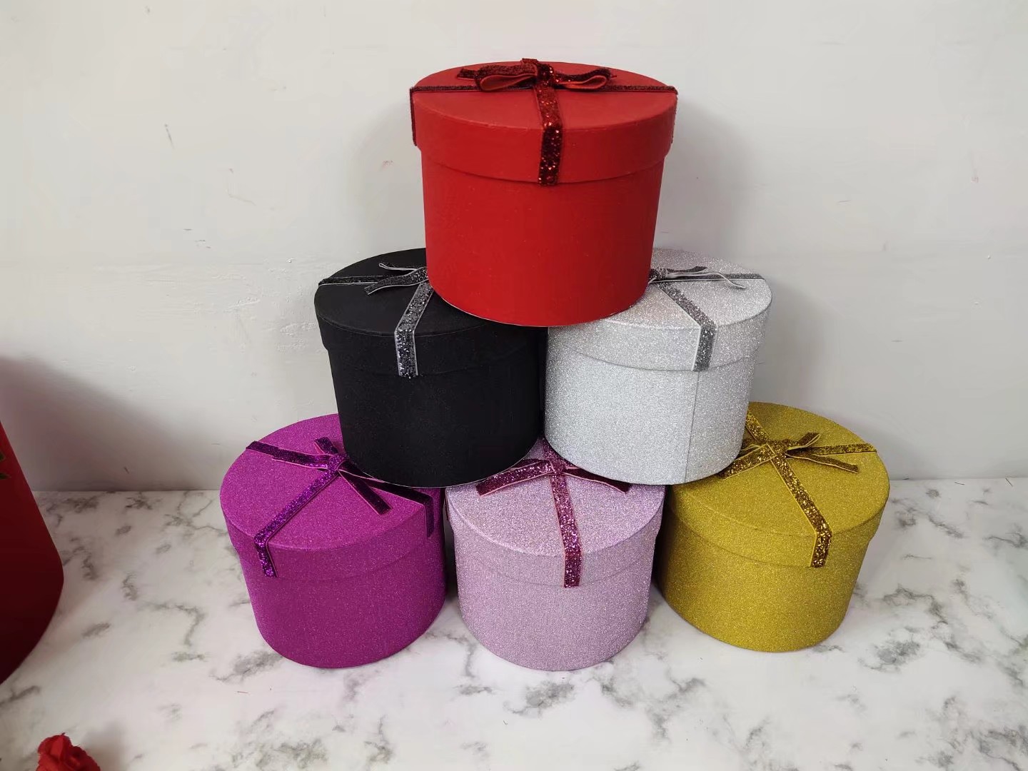 Gold onion paper single round box Christmas apple box jewelry packaging box detail image 4