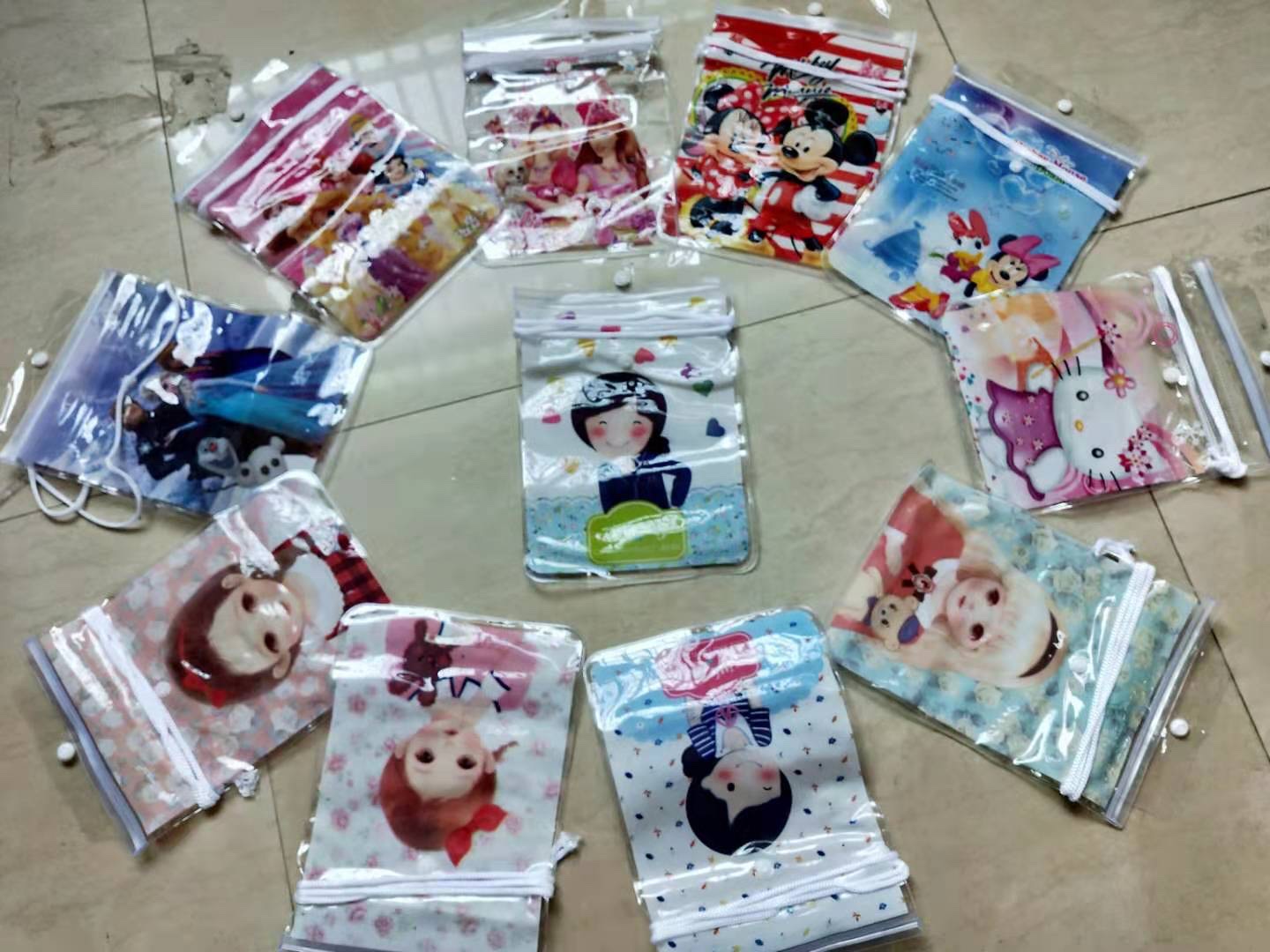 手机防水腰包详情11