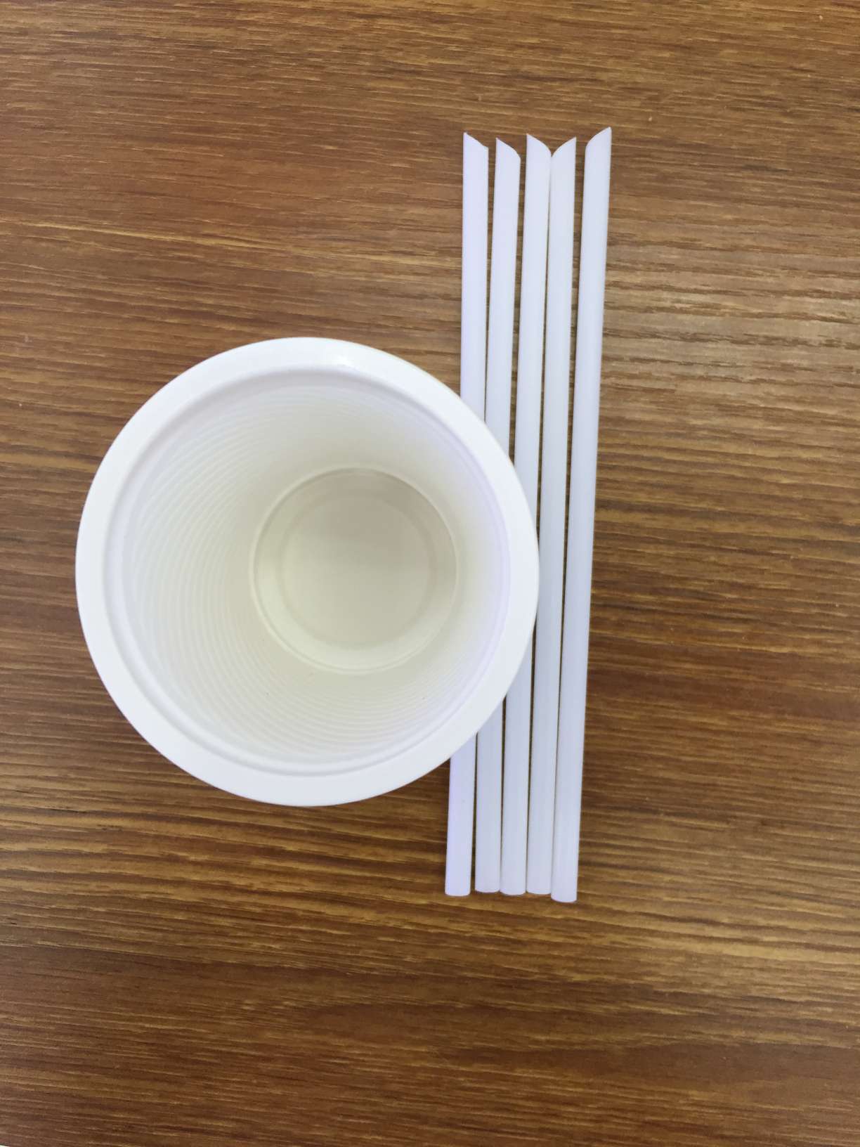 一次性玉米淀粉餐盒，吸管，刀，叉，瓶子，购物袋等详情图14