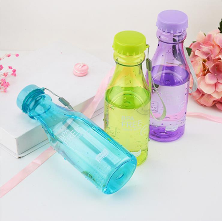 Customized Yiwu quality water cups, beverage bottles, plastic cups, sports soda bottles, outdoor department store gift cups full figure