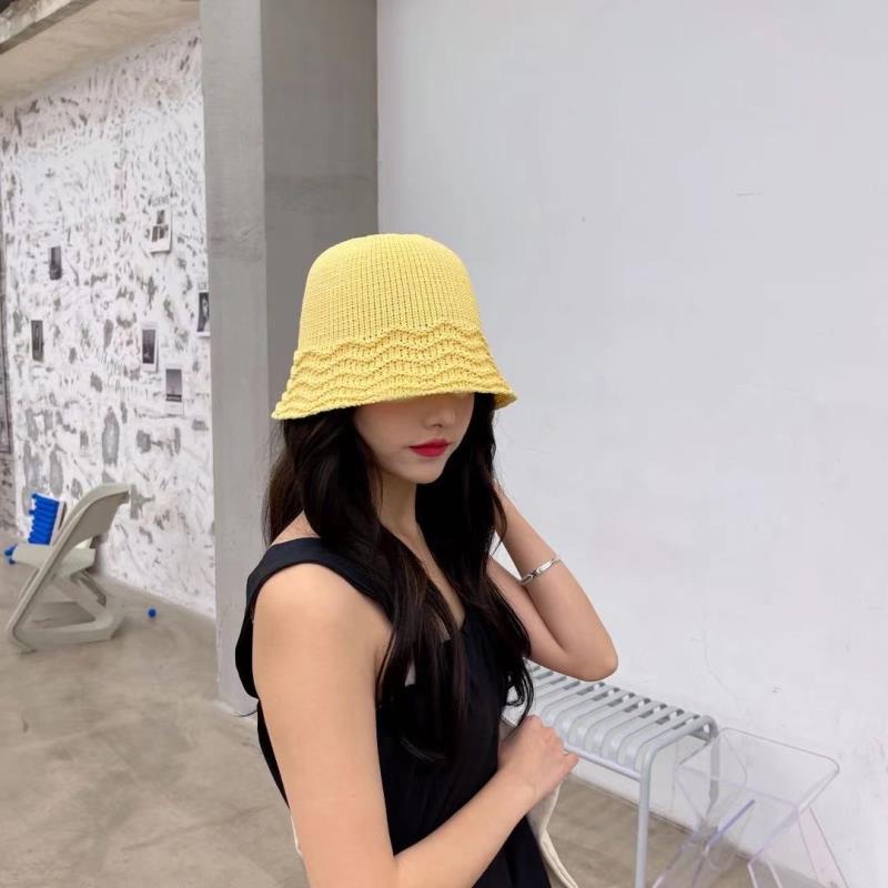 ins Fisherman hat female Internet celebrity Spring and Autumn New Korean style versatile and face-enhancing small Japanese wavy knitted bucket hat detail image 5