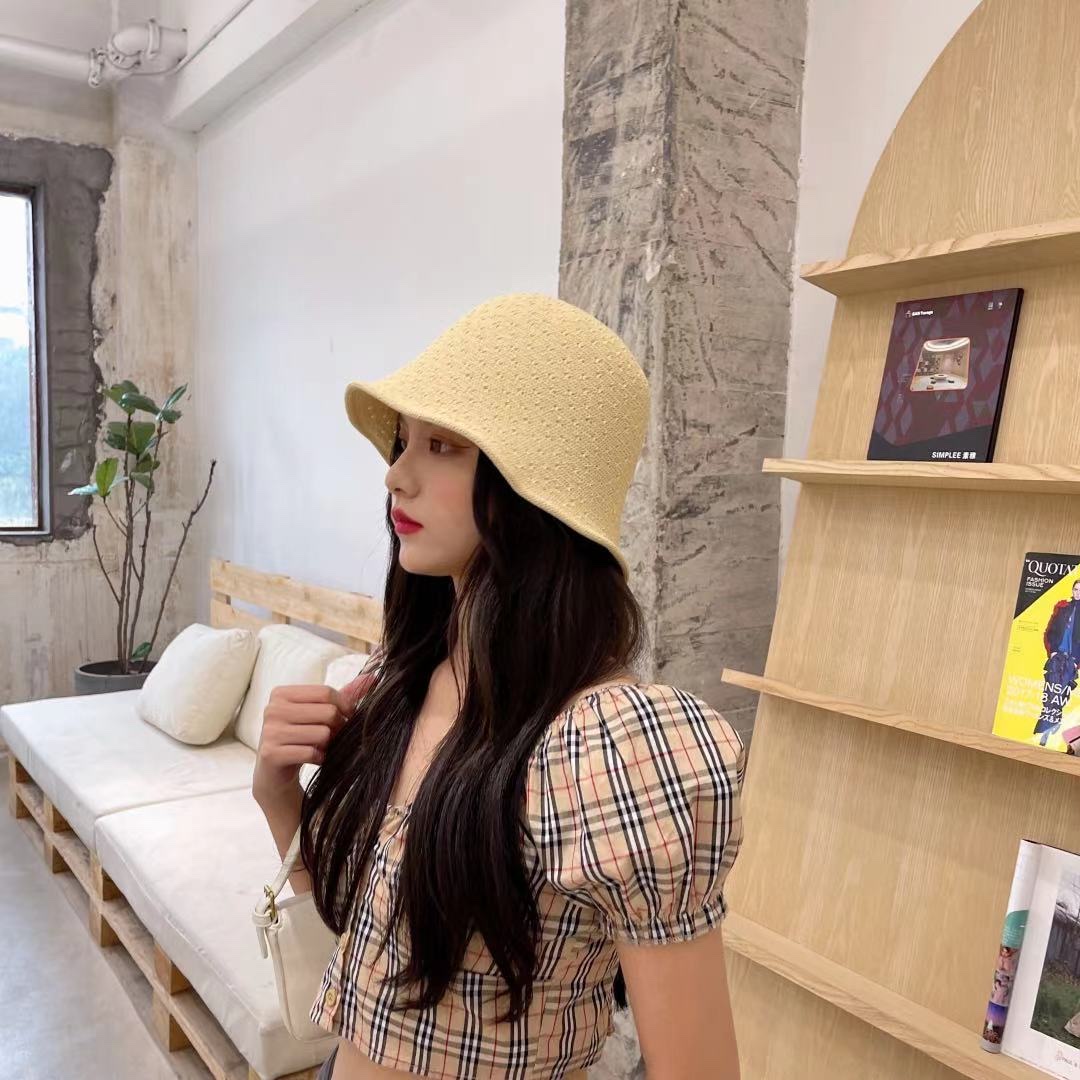 Japanese-style woven bucket hat for women, summer sun protection and shade fisherman hat, vacation straw hat, foldable fashionable shade hat detail image 2