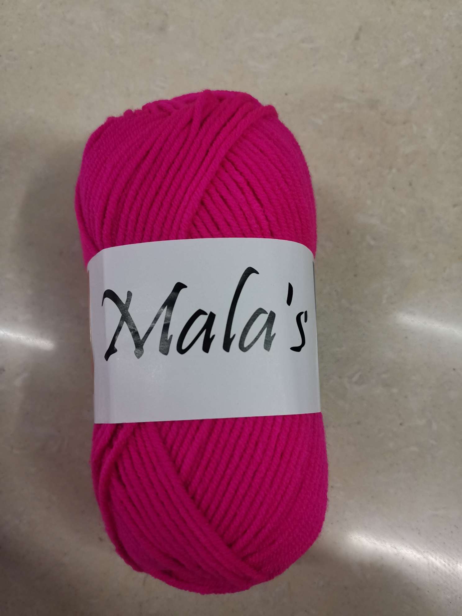 Factory direct sales of 50g acrylic milk cotton four-strand acrylic yarn for weaving scarves, handicrafts, diy handmade yarn, kindergarten set yarn detail image 1