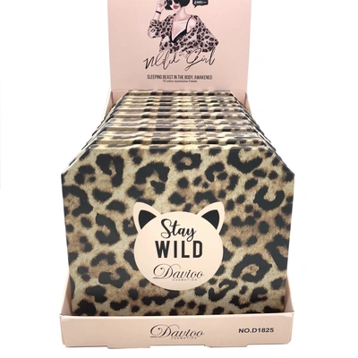 Davioo Sexy Leopard Print 18-Color Pearl Matte Paper Eyeshadow Tray D1825