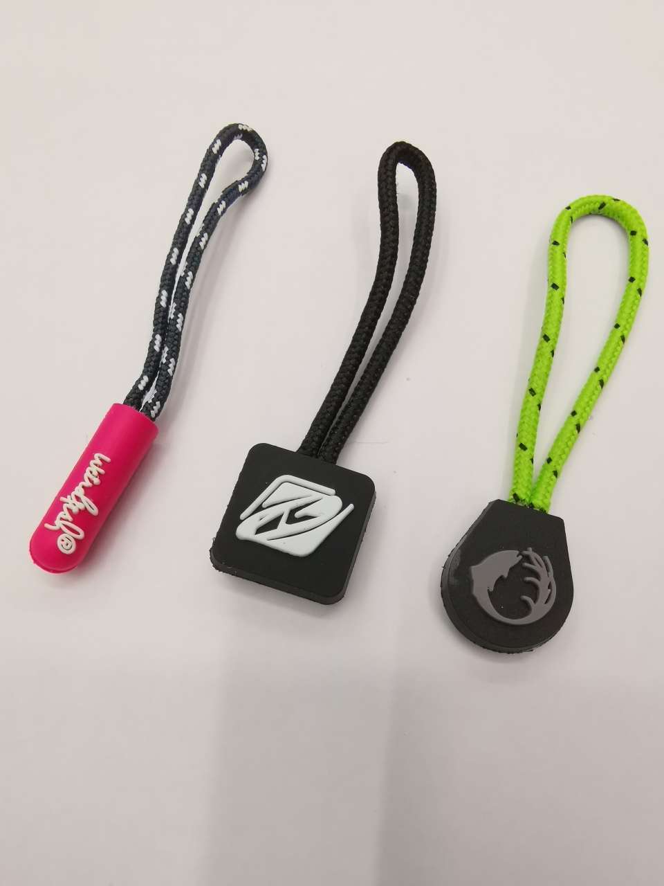 Silicone zipper pull, silicone pull rope, soft rubber zipper pull handle details Picture