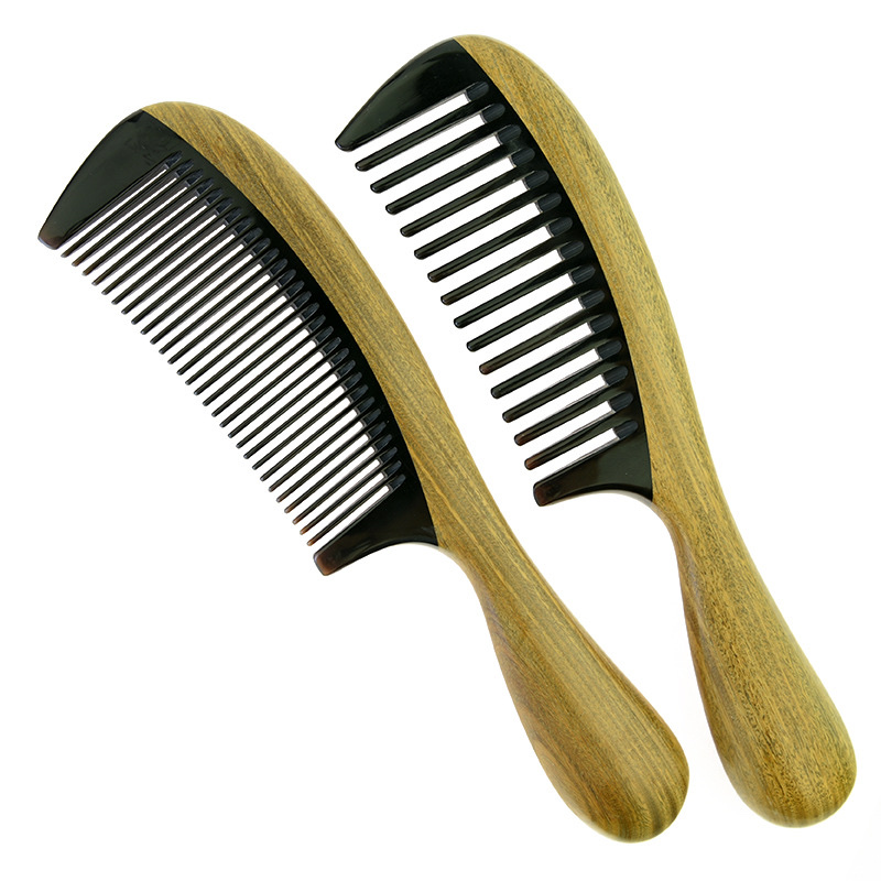 Factory direct sales of natural wood household necessities: green sandalwood combs, horn combs, coarse-toothed curly combs, thickened combs with handles detail image 10