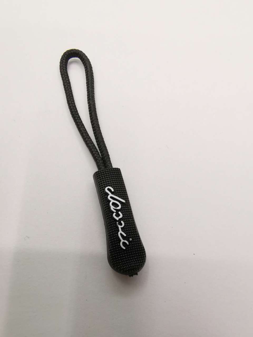 Silicone zipper pull, silicone pull rope, soft rubber zipper pull handle undefined