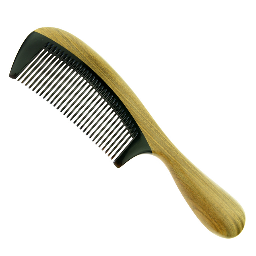 Factory direct sales of natural wood household necessities: green sandalwood combs, horn combs, coarse-toothed curly combs, thickened combs with handles detail image 11