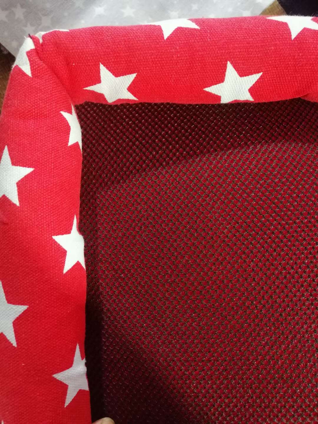 宠物宝宝新款四季网眼方窝，舒服透气，结实耐用，欢迎订购。详情图4