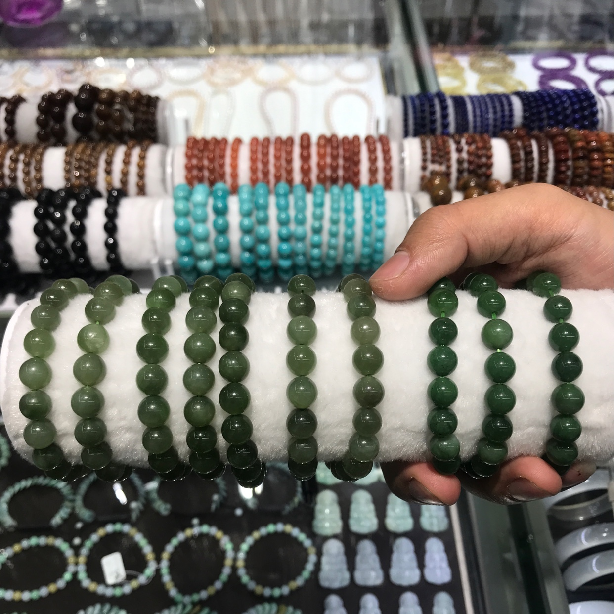 The diameter of 19 Hetian jade is 8 to 9mm Application Scenario