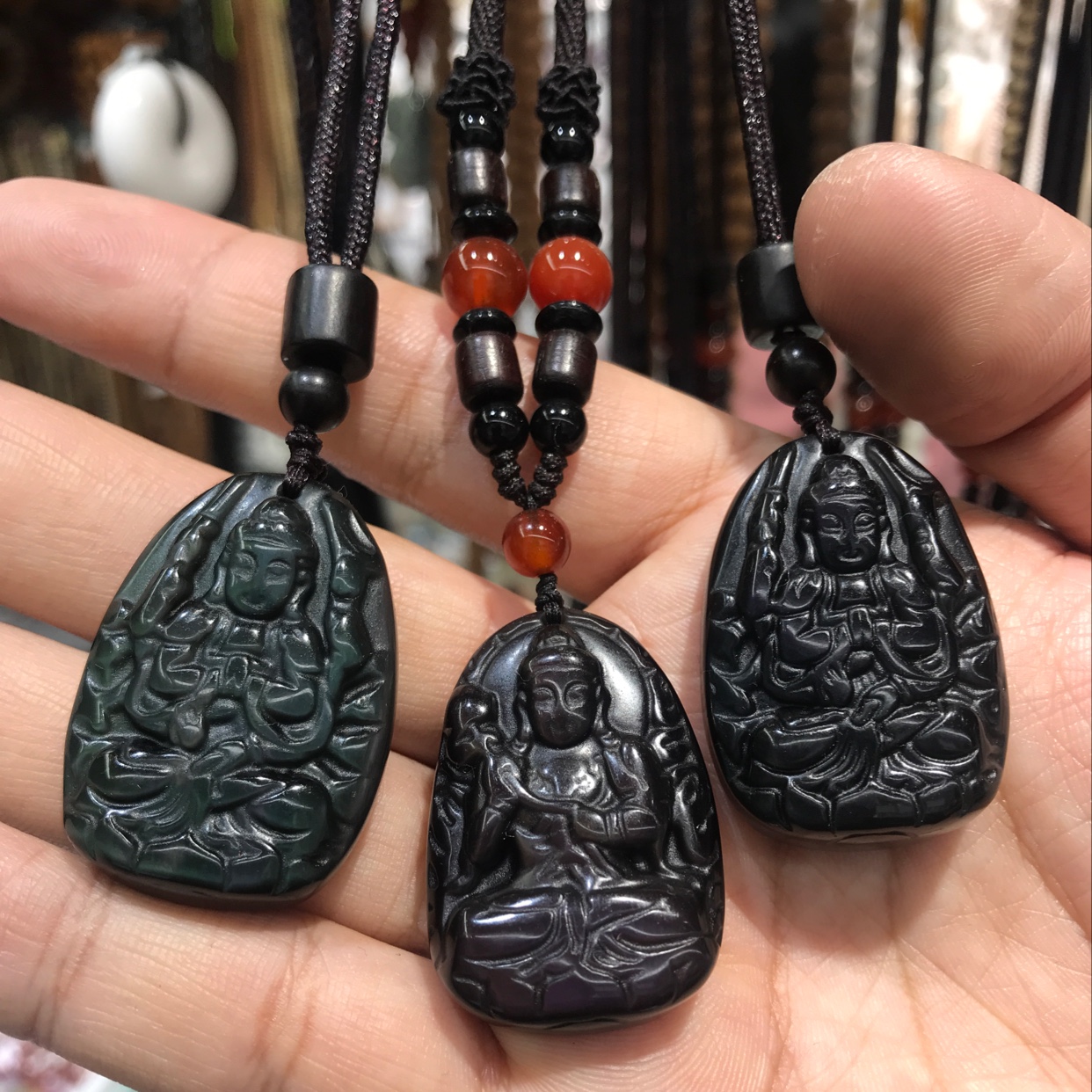 National trend series natural stone necklaces, sweater chains, neck accessories, short pendants, spring and summer sweater decorative chains Application Scenario