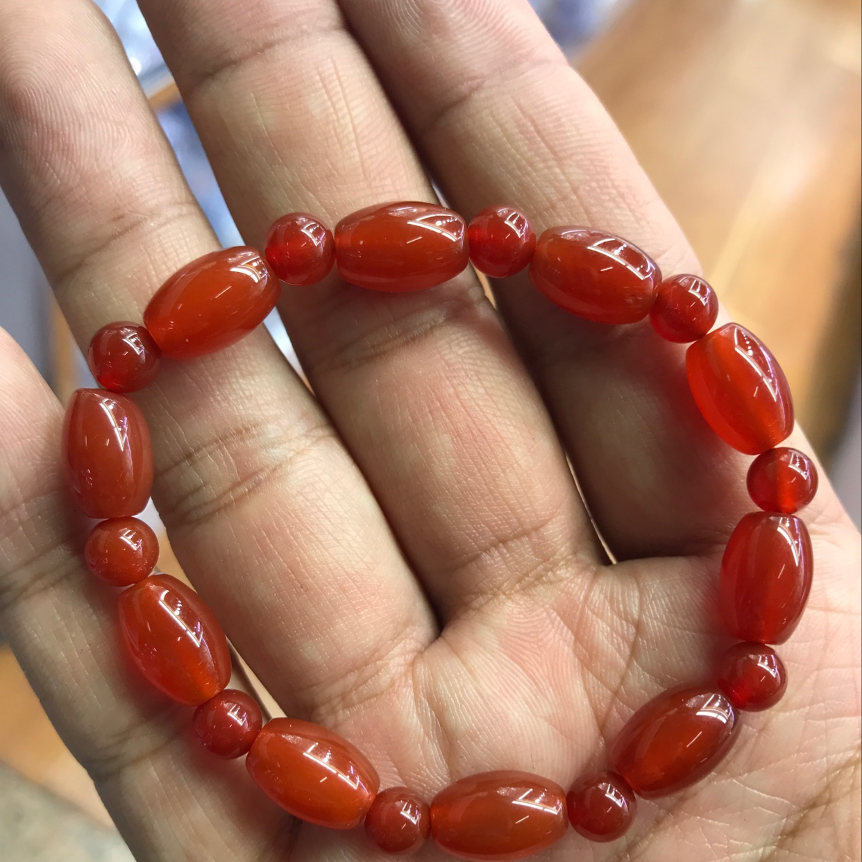 Handcrafted agate bracelets Application Scenario