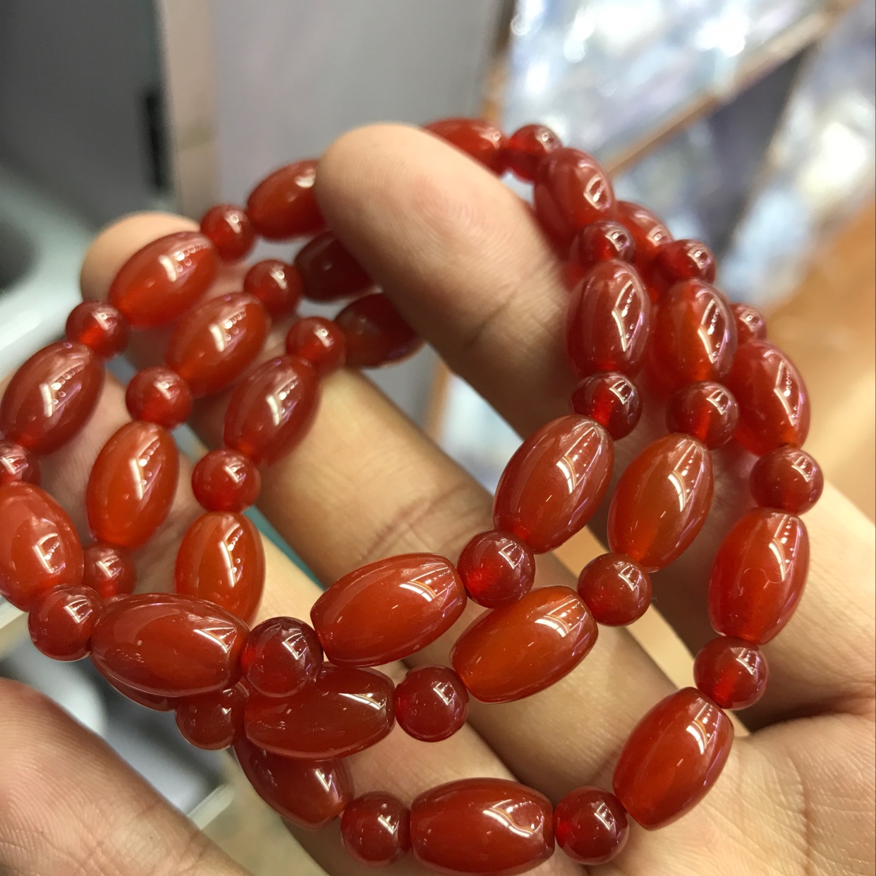 Handcrafted agate bracelets Specification image