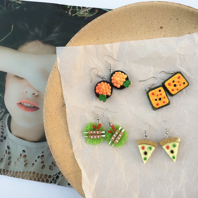 Creative handmade food play earrings, funny and fun Japanese sushi pizza earrings, can be used as ear clips Specification image