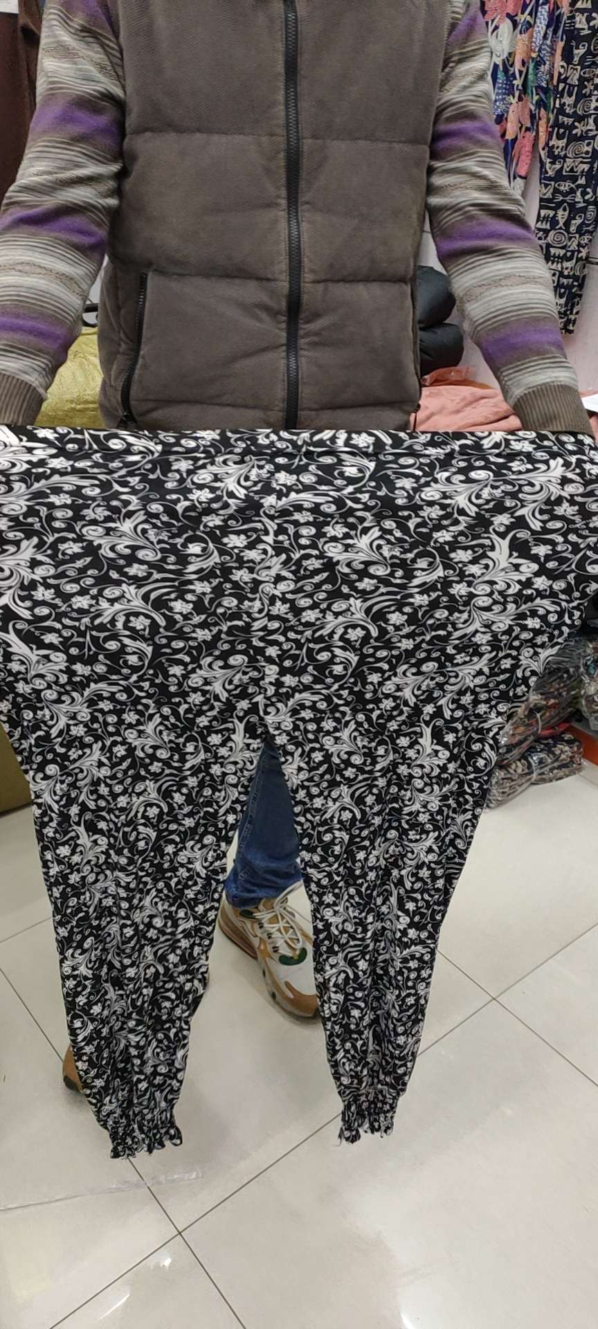 Milk silk straight-leg pants Item Picture