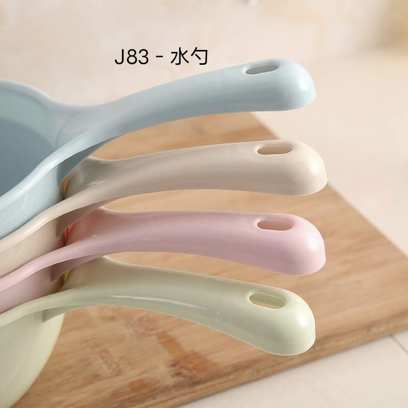 J83－水勺 加厚塑料水瓢厨房长柄打水勺水洗头杯冲水洗澡瓢详情图5