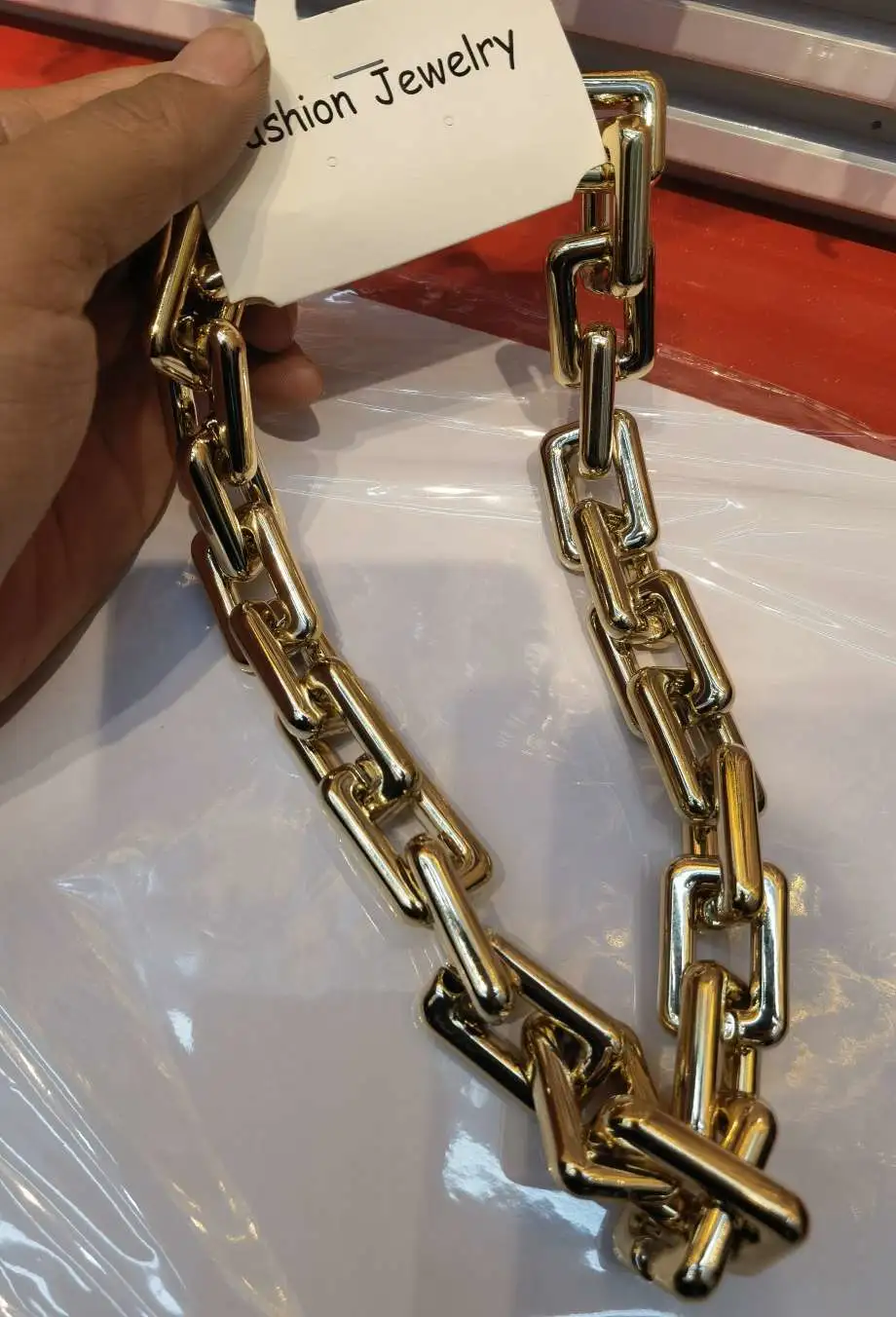 A retro and exaggerated CCB short necklace for women's collarbone in cross-border trade from Europe and America detail image 3