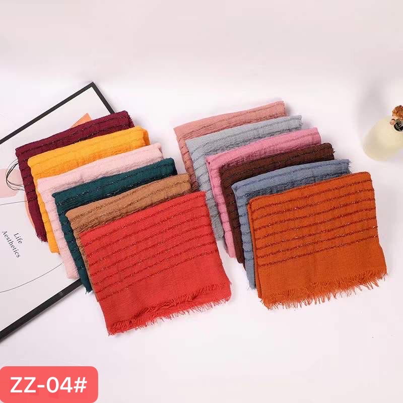 2021 On The New Latest Fashion New Bright Silk Casual Scarf Foreign Trade Baotu Exploded Hot Printed Long Scarf Application Scenario