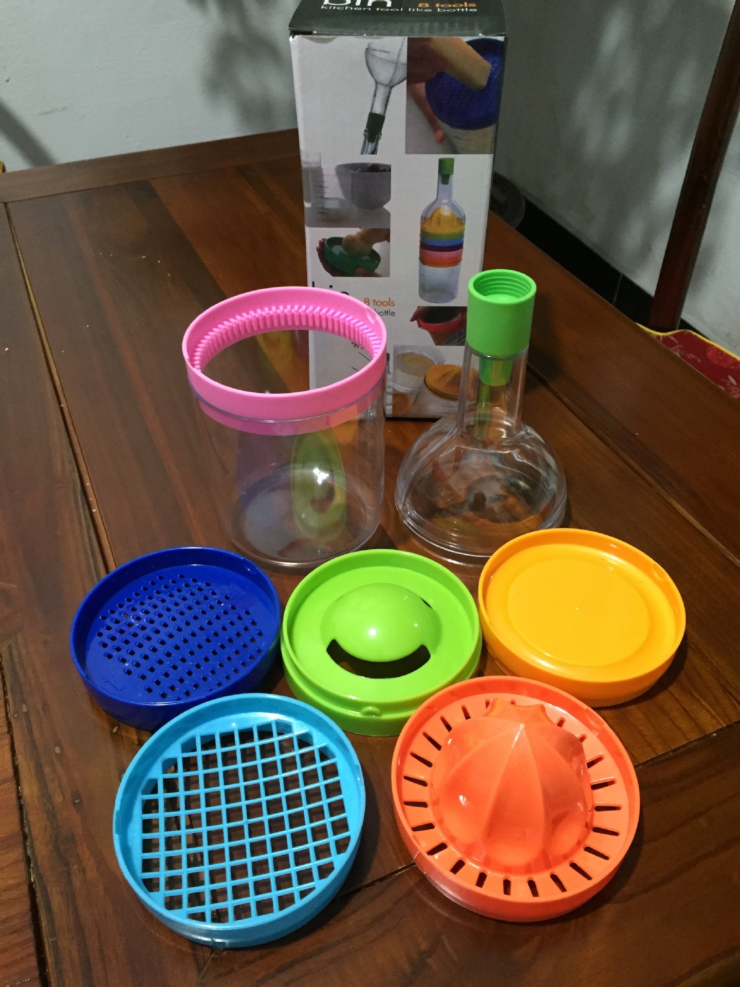 多功能厨房好帮手八合一8合1酒瓶 柠檬挤汁套小工具研磨器 产品图