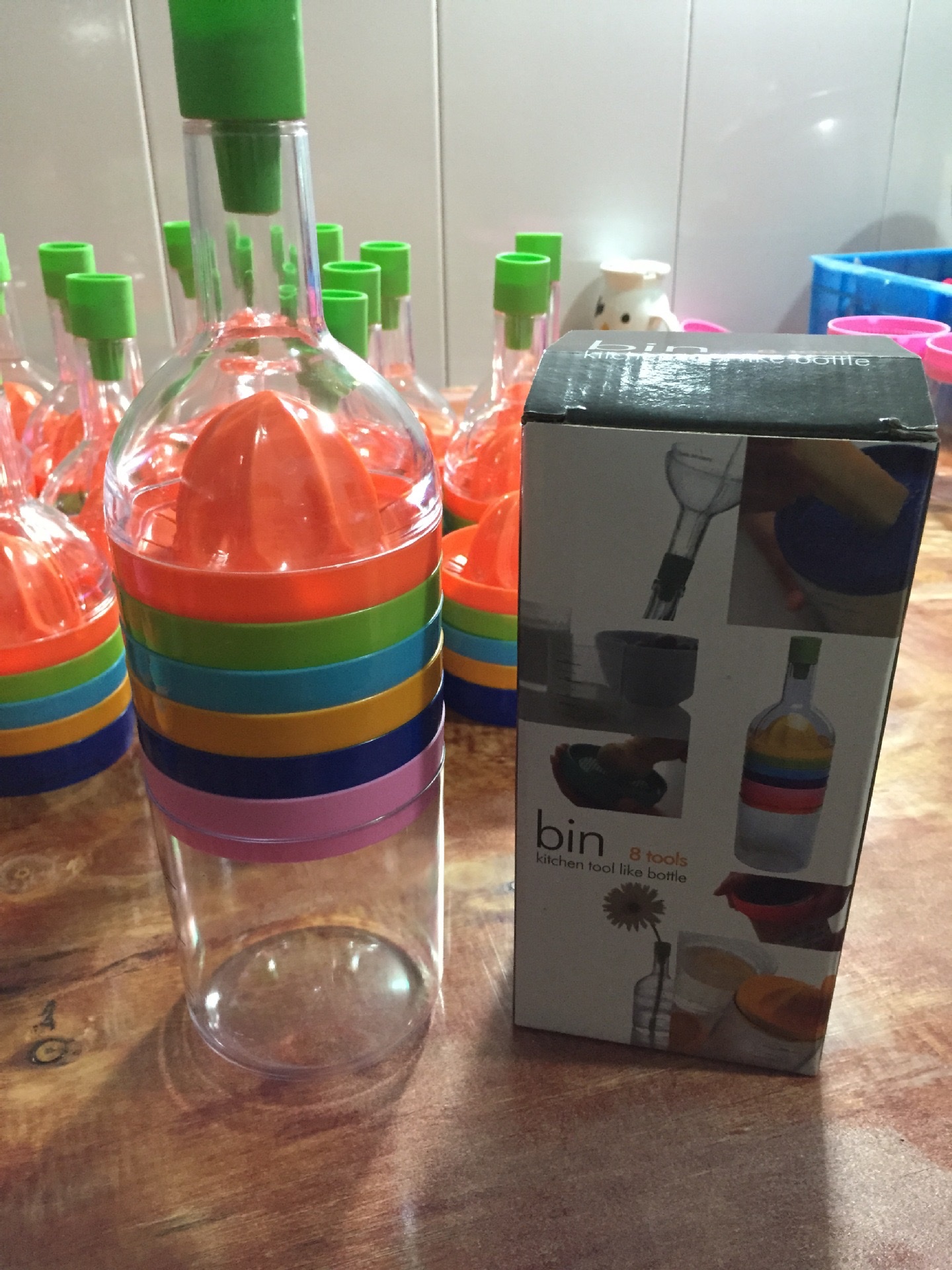 多功能厨房好帮手八合一8合1酒瓶 柠檬挤汁套小工具研磨器 白底实物图