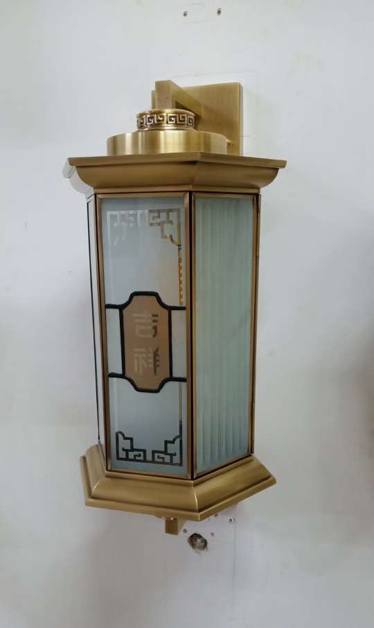 Outdoor wall lamp details Picture