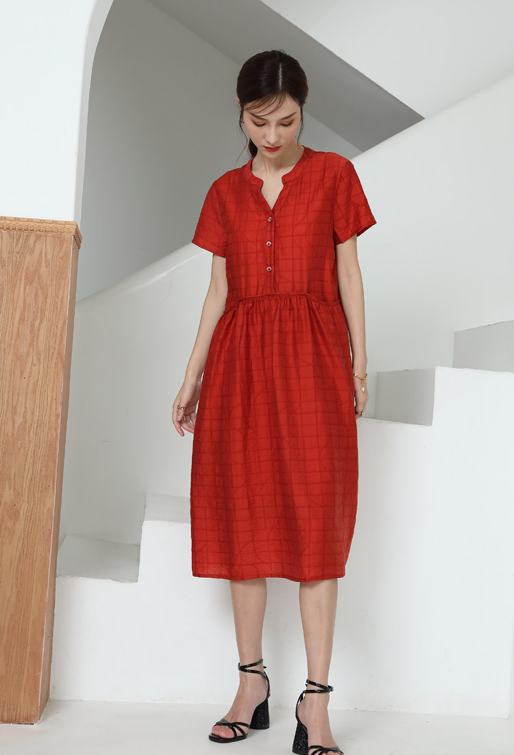 Jimmy Seio's 2021 Summer women's collection features the debut of a new Samba red dress 1D2121160 Specification image