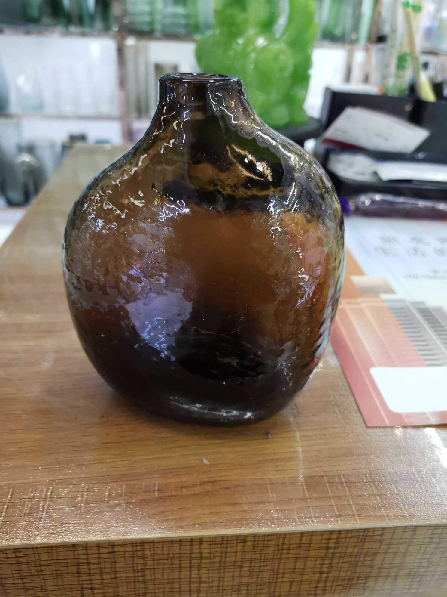 Small Vase In European Style details Picture
