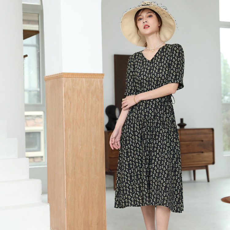 Jimmy Seio's 2021 summer debut new black floral dress 1D2121701