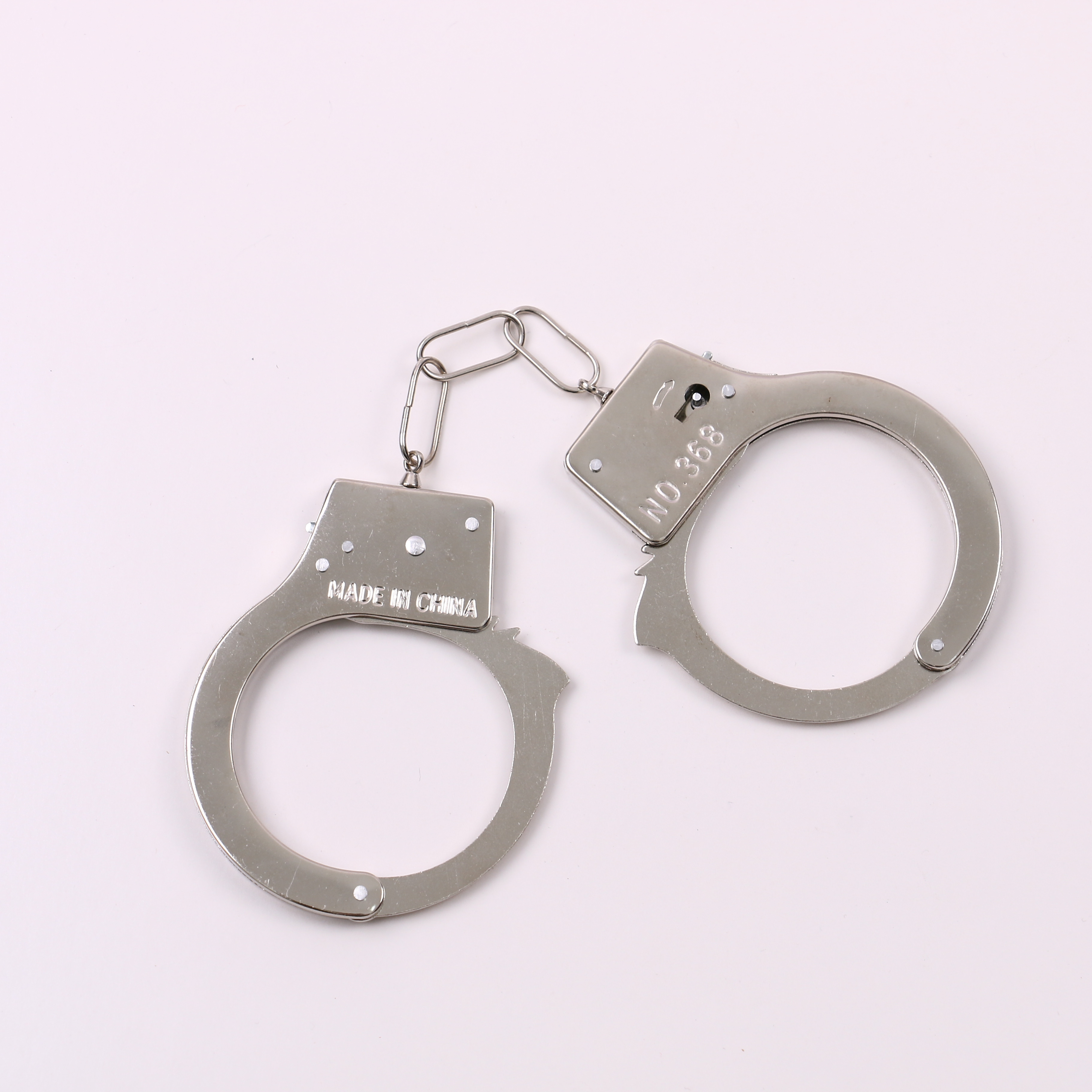 莉颖玩具金属玩具手铐 万圣节手铐 368吸塑红版手铐 详情3
