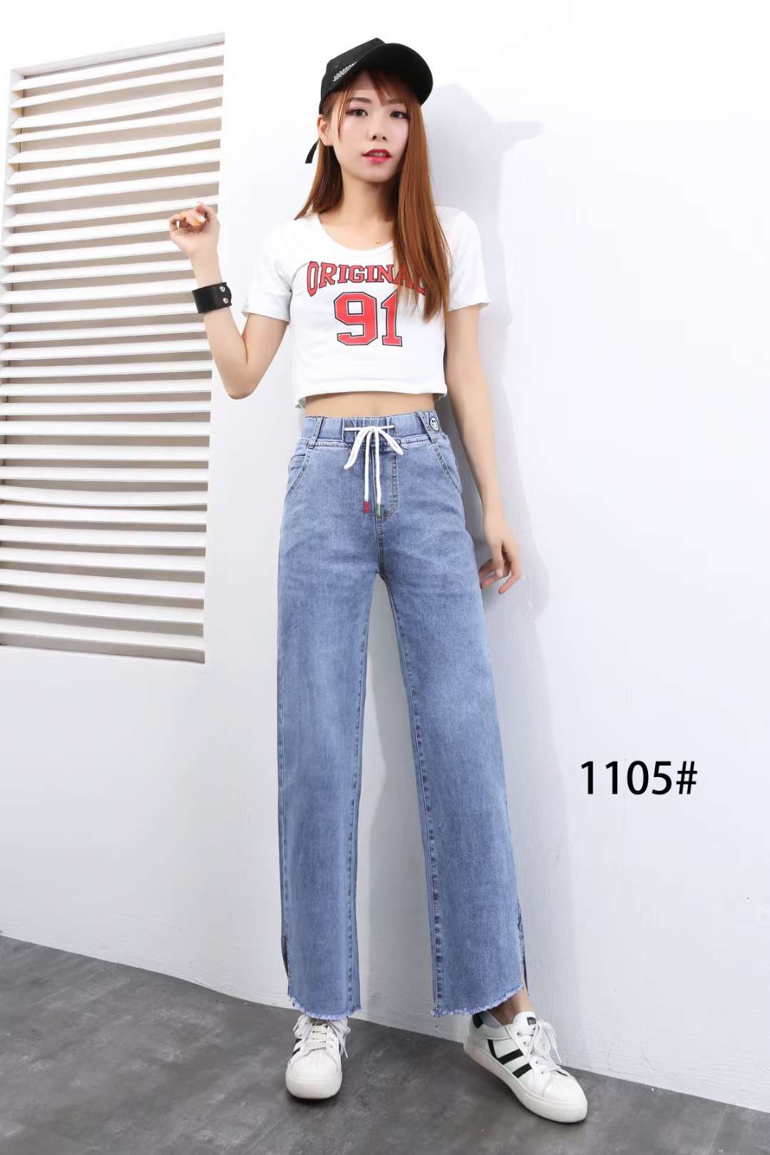 New 2021 spring style light blue nine-tenths stretched-waist elastic fringed split wide-leg straight-leg jeans details Picture