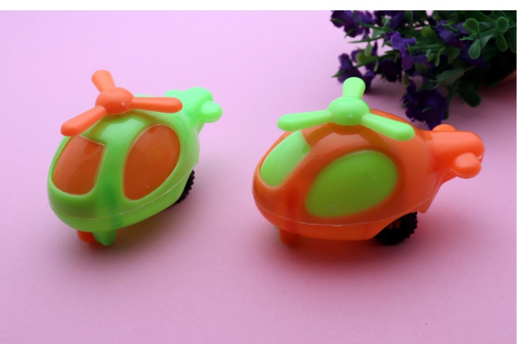 Sliding car, children's plastic toys, gifts, party gacha detail image 3