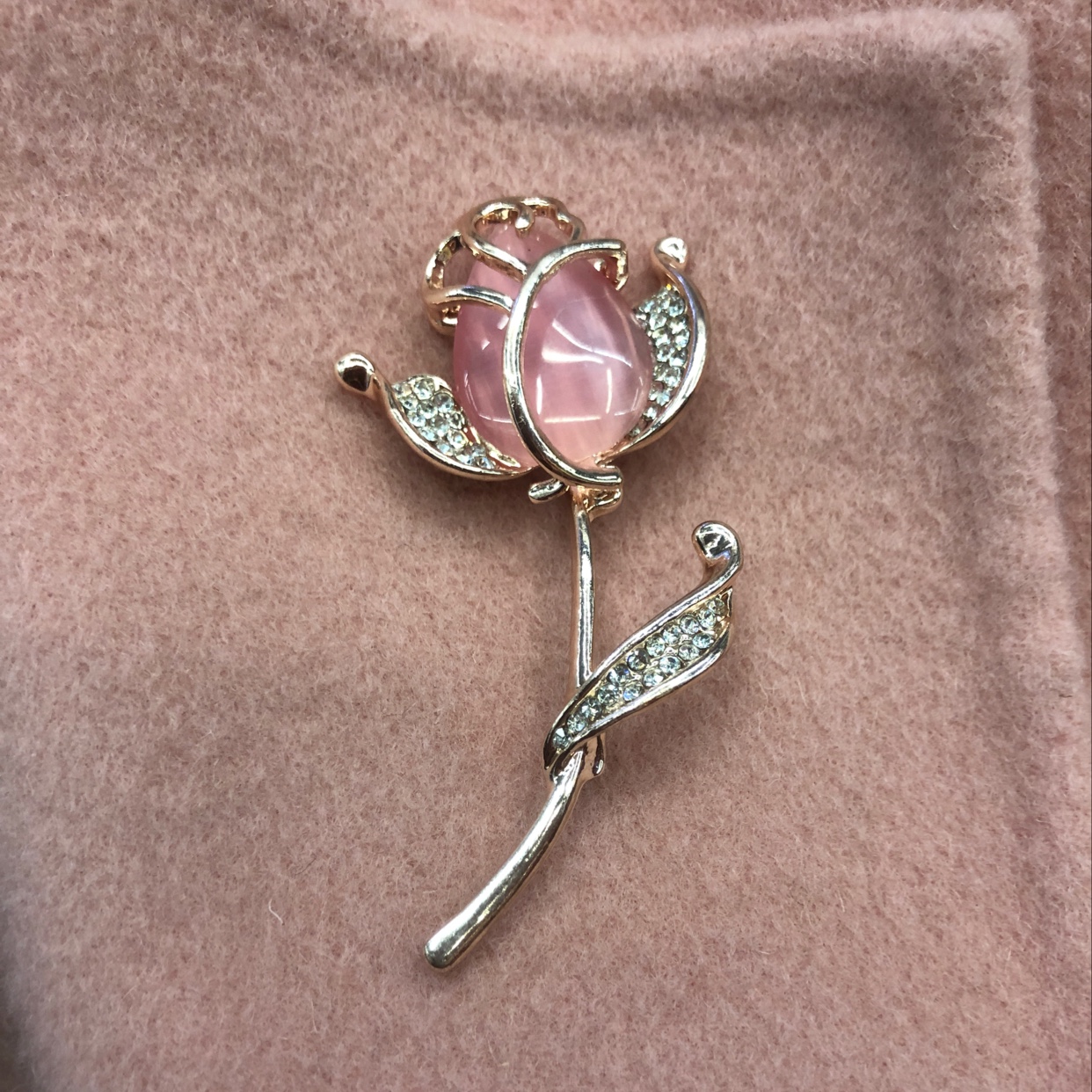 大水滴猫眼花瓣胸针详情图3