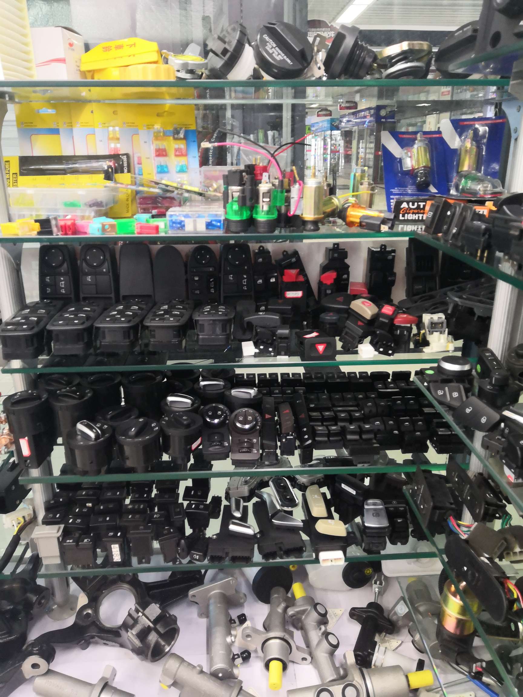 Ruian Hantian Fengguang Auto Parts Factory describe pic - 7