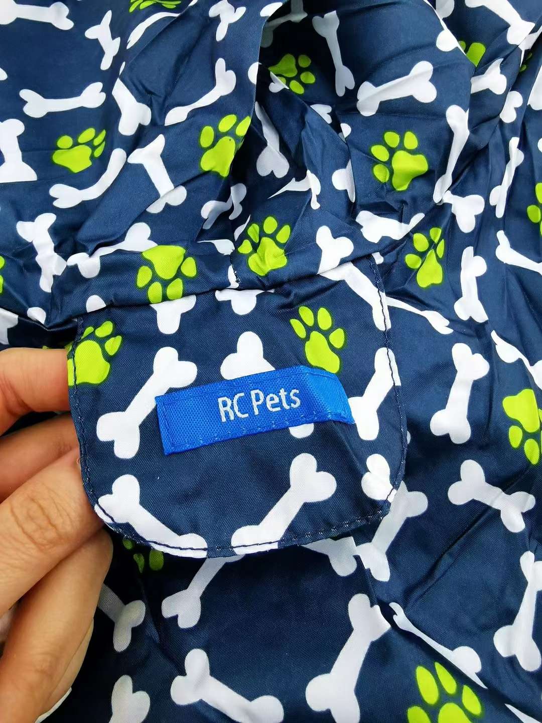 新款特价来 大型犬 中型犬 宠物狗狗防水雨披 
颜色随机发 码数可指定

蓝色骨头XXL 250详情图14
