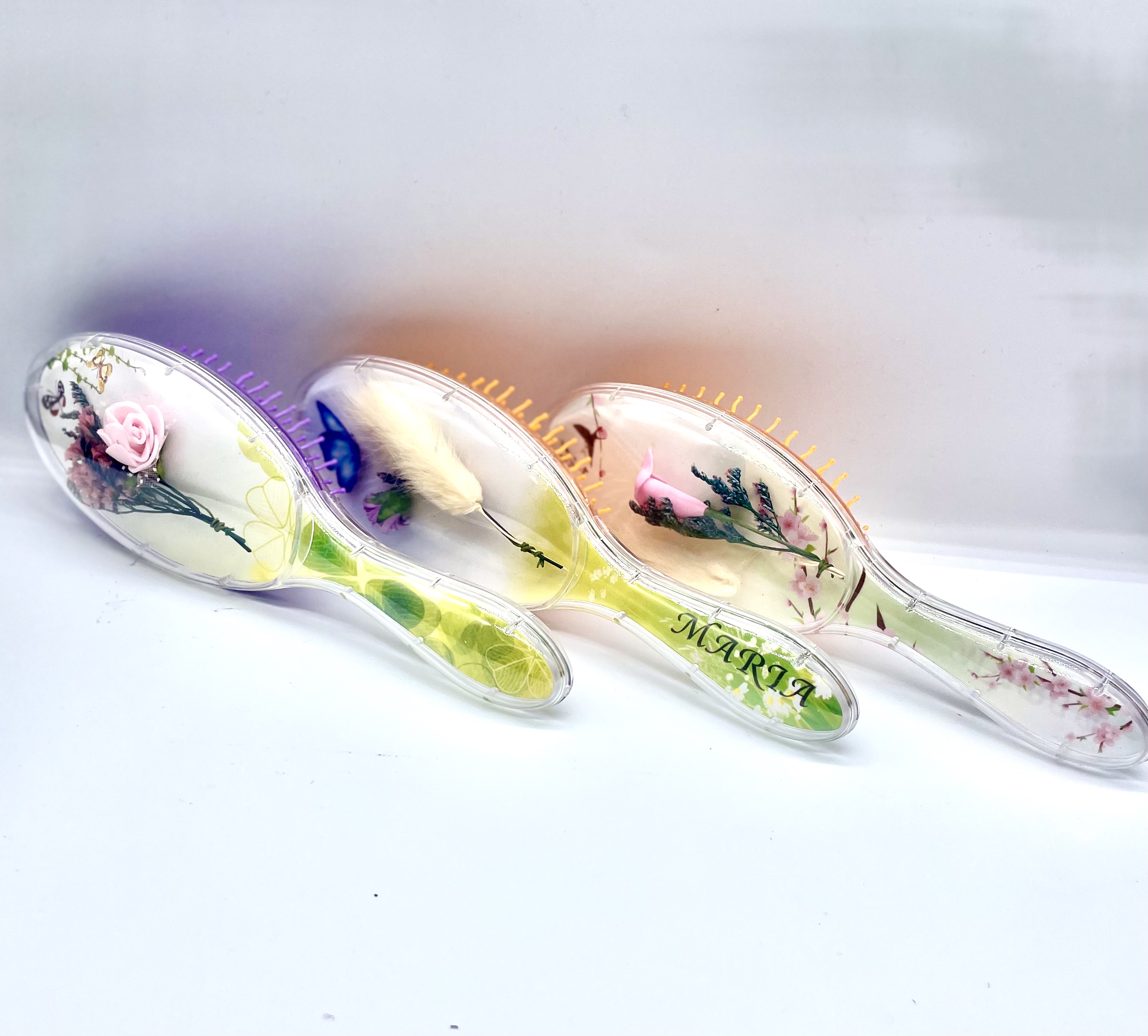 Transparent Dried Flower Petal Massage Comb Color Air Cushion Hair Comb Factory Direct Sales Application Scenario