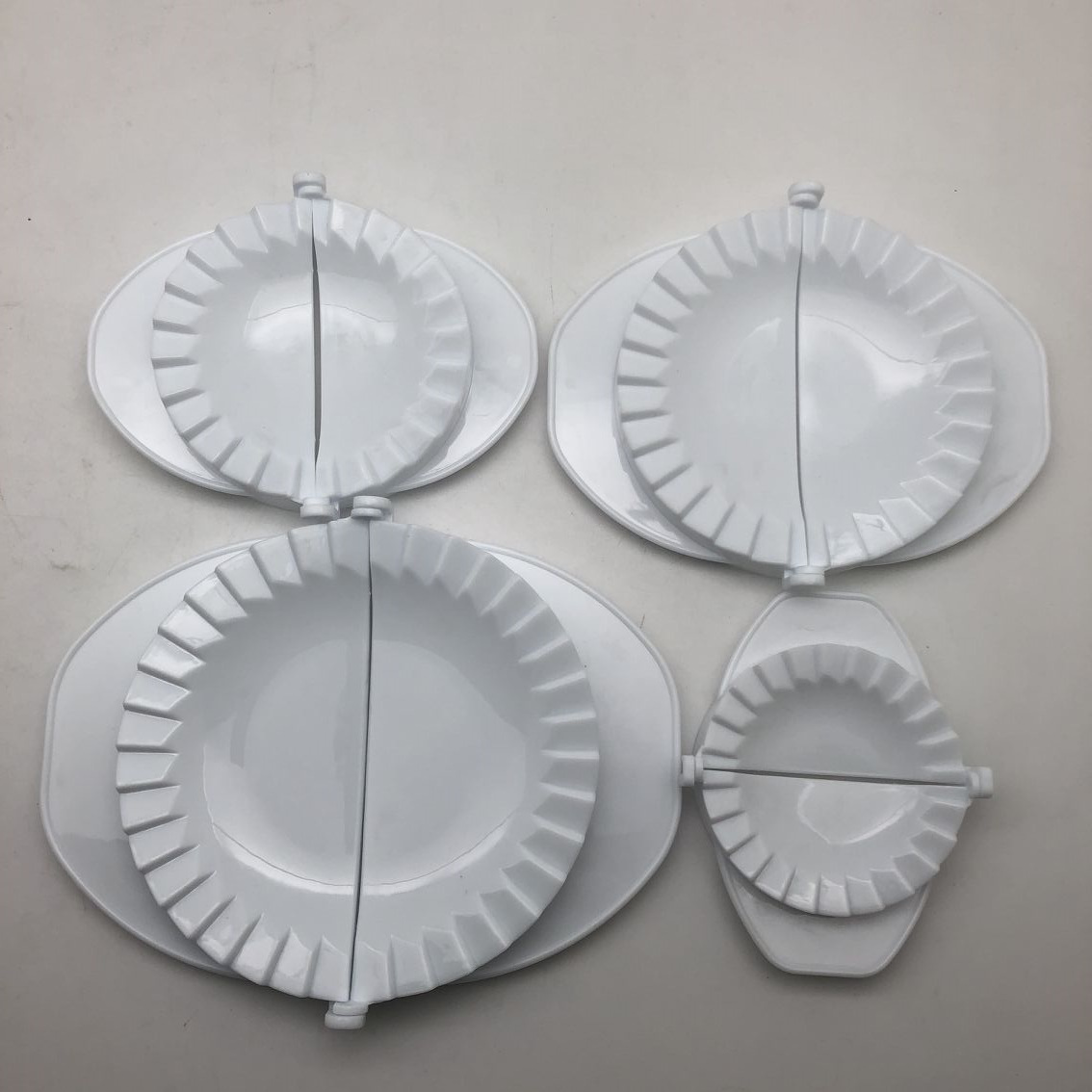 A set of 4-piece dumpling-making tools Application Scenario