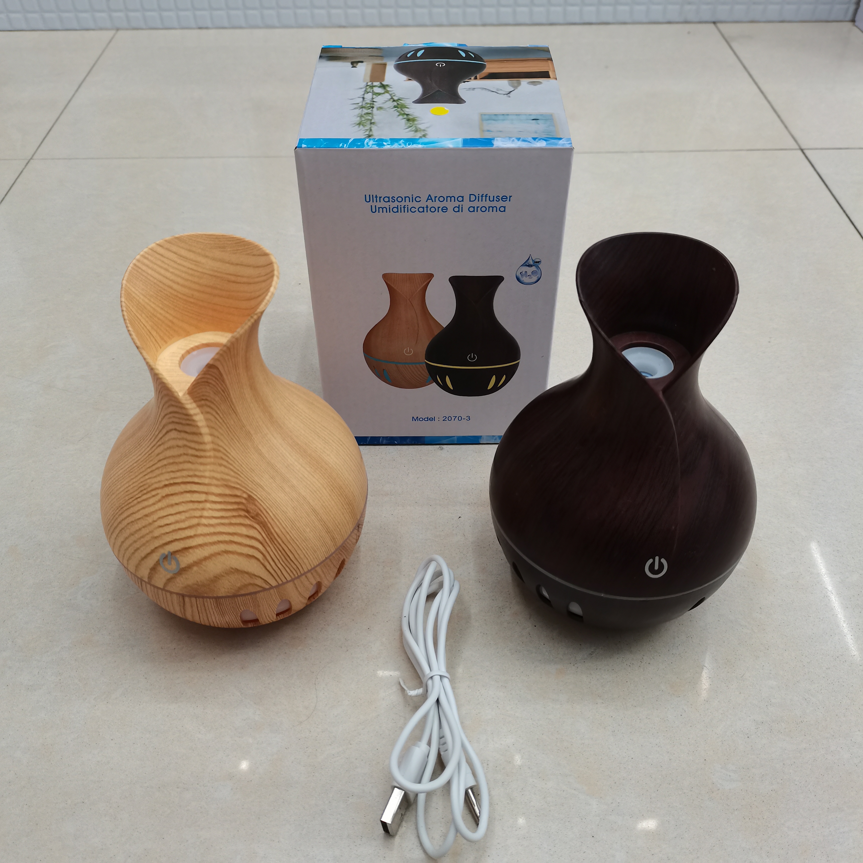 七彩灯加湿器
