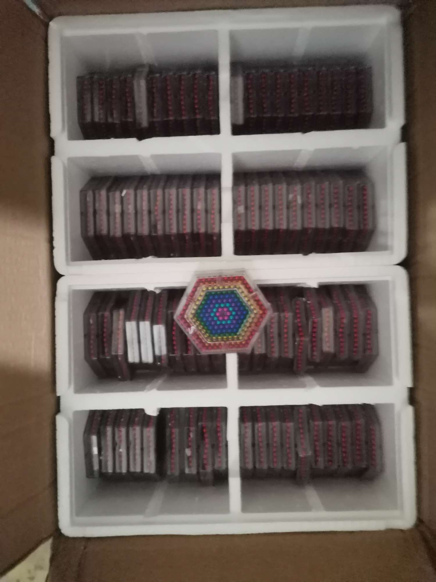 磁铁巴克球5mm*216颗益智玩具磁铁磁珠彩色塑料盒子磁铁细节图