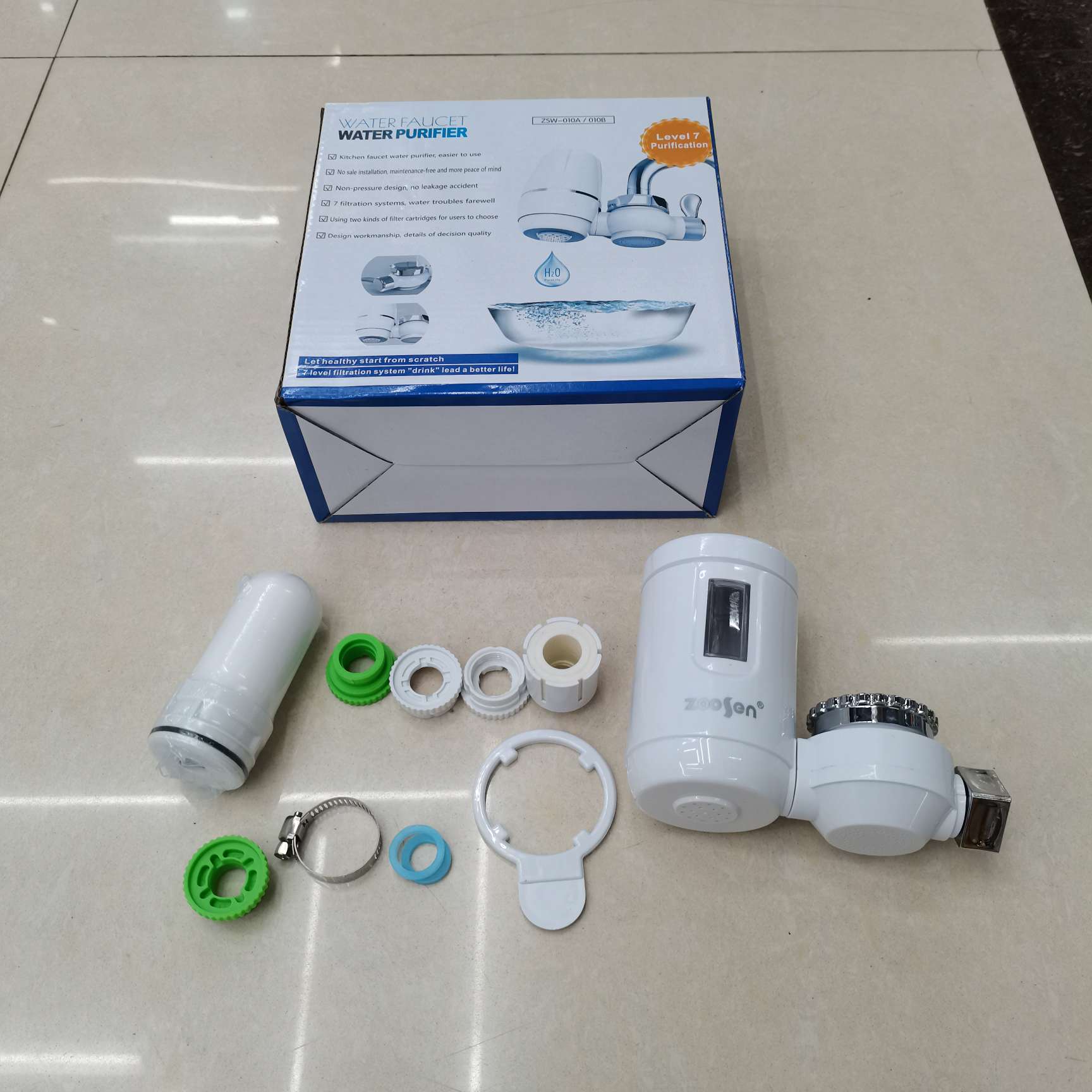 净水器水龙头白底实物图