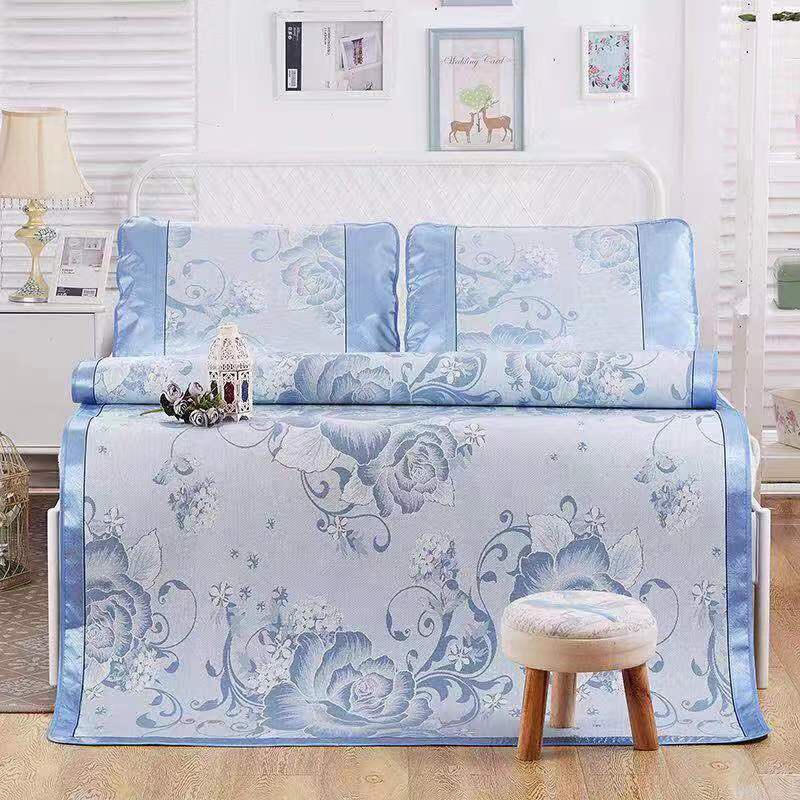 New Ice Silk Pulled Flower Mat Three-Piece Set