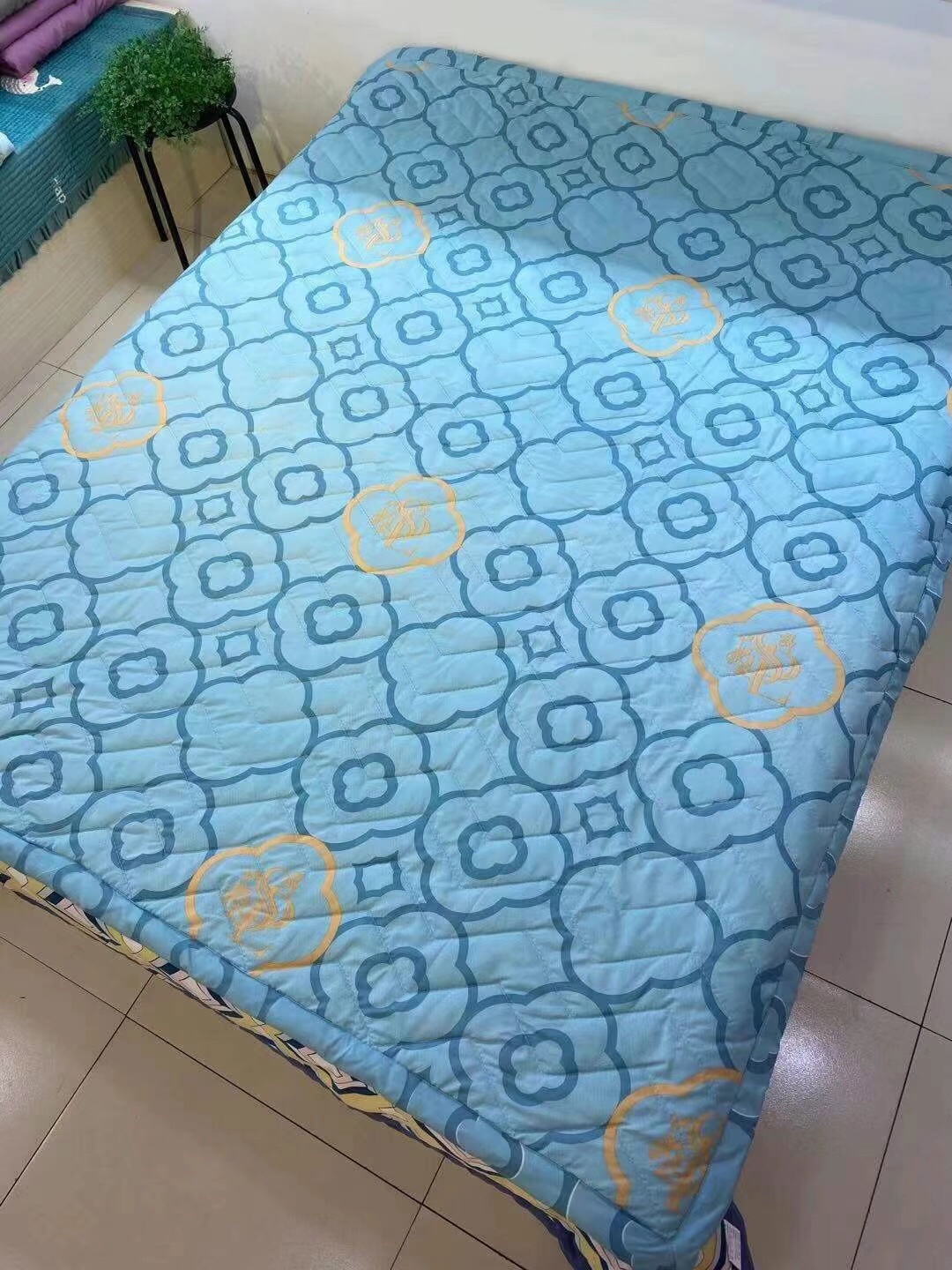 New Skin Friendly Velvet Multi-Needle Summer Cooling Quilt undefined