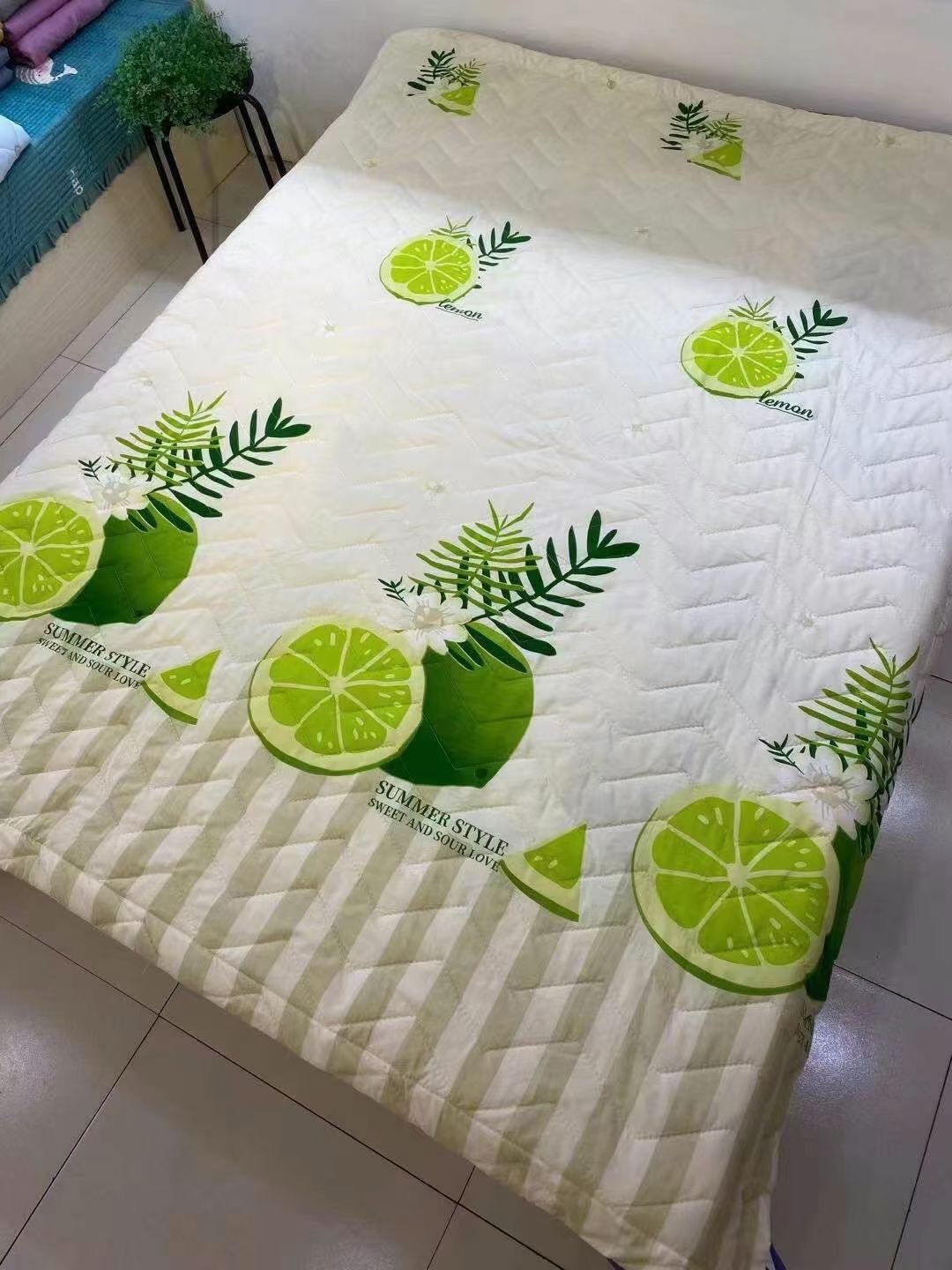 New Skin Friendly Velvet Multi-Needle Summer Cooling Quilt undefined