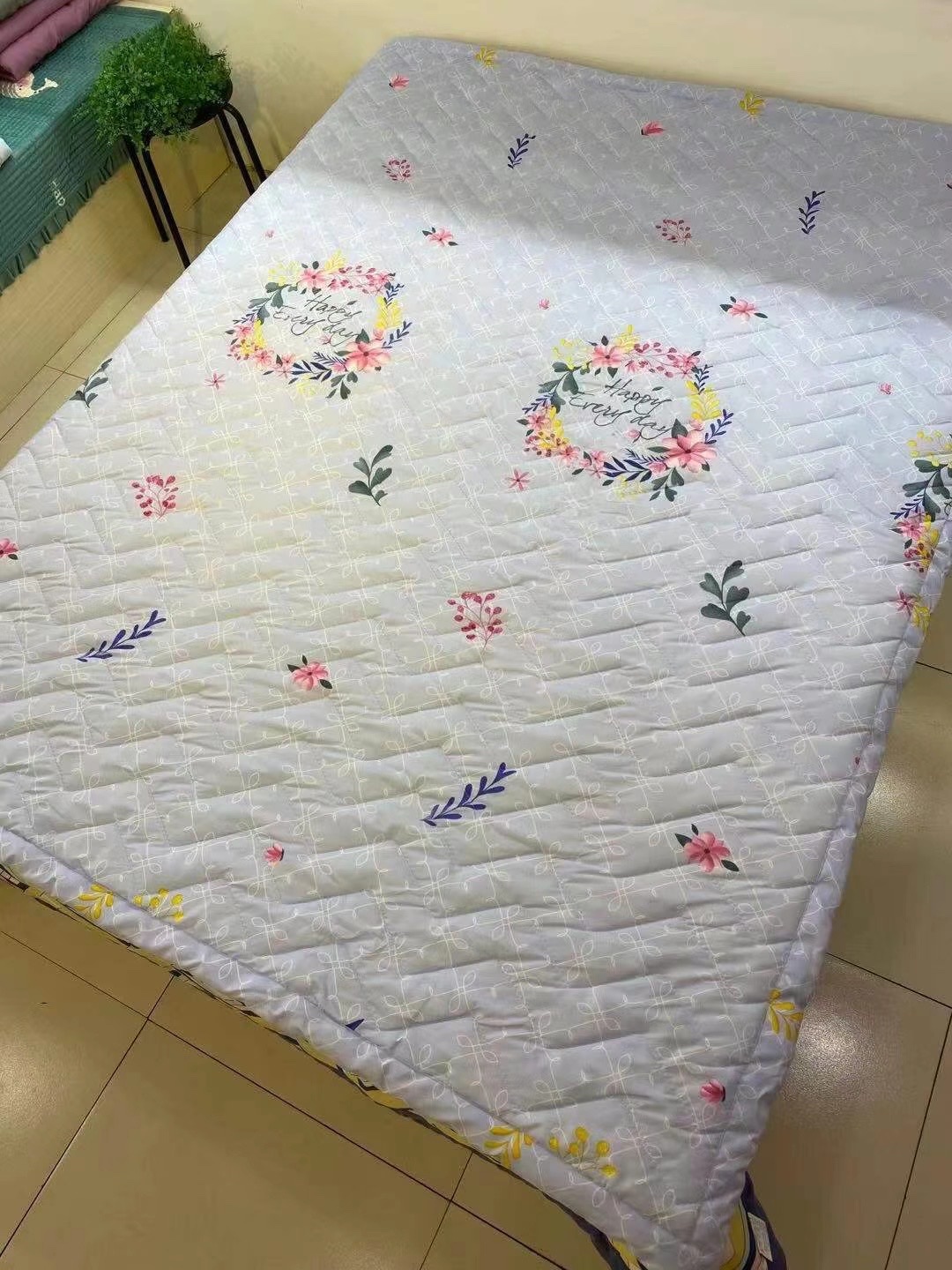 New Skin Friendly Velvet Multi-Needle Summer Cooling Quilt undefined