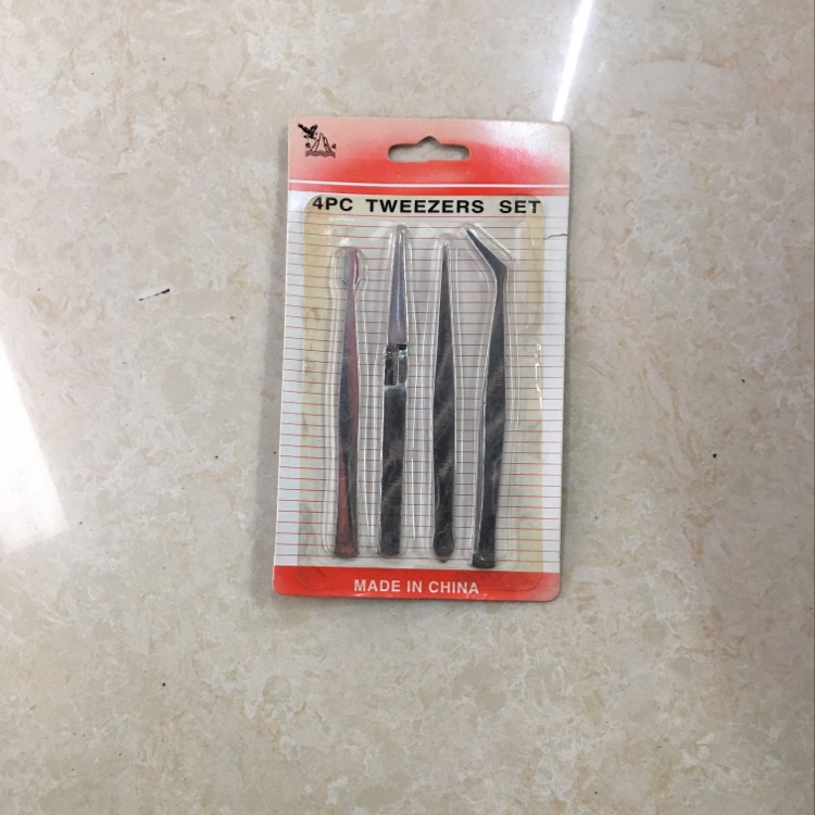 4个镊子