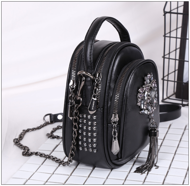 YJNK33多隔层小手提新款宝石链条斜挎流苏手机包详情图7