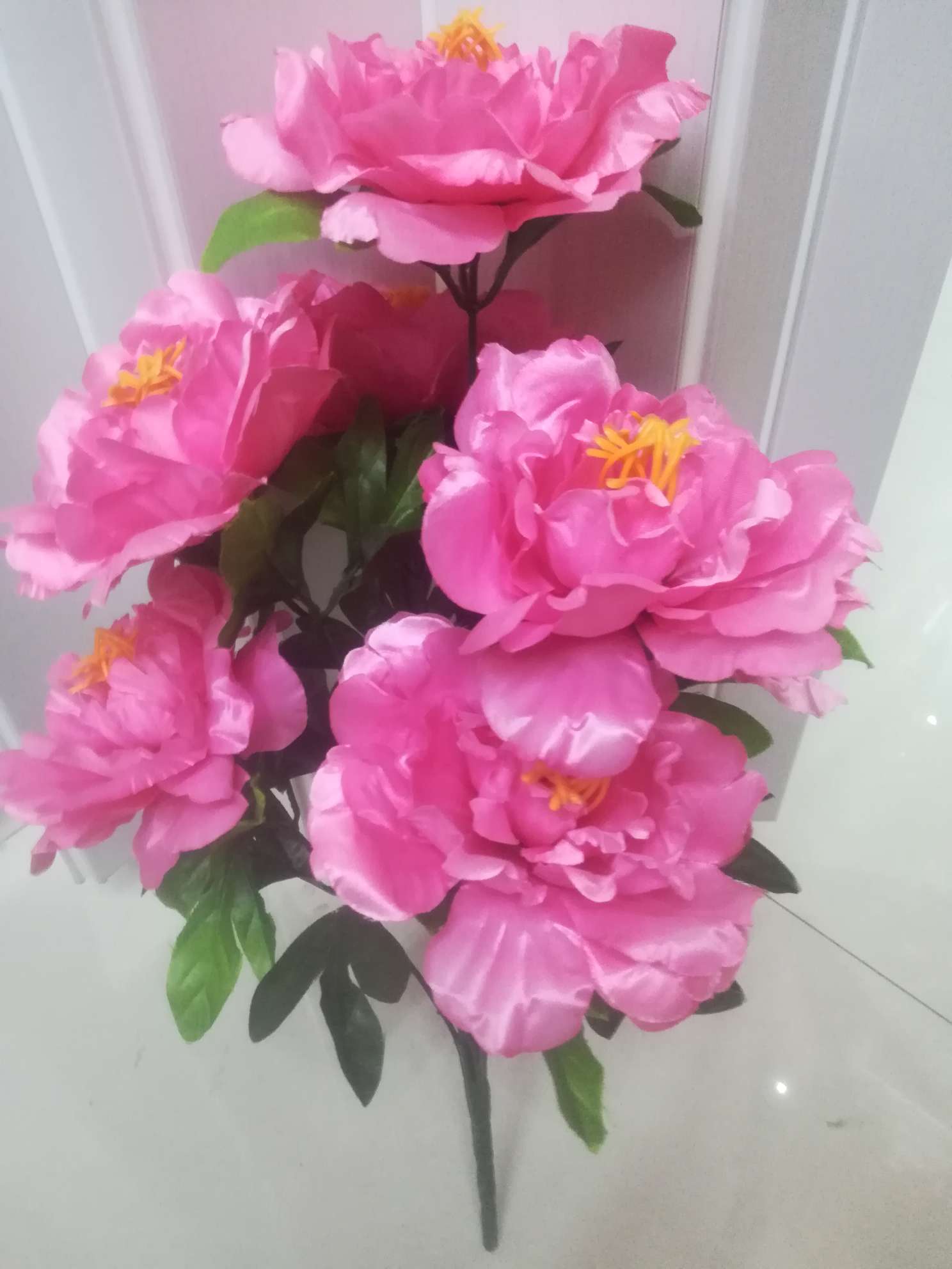 Seven small peonies detail image 1