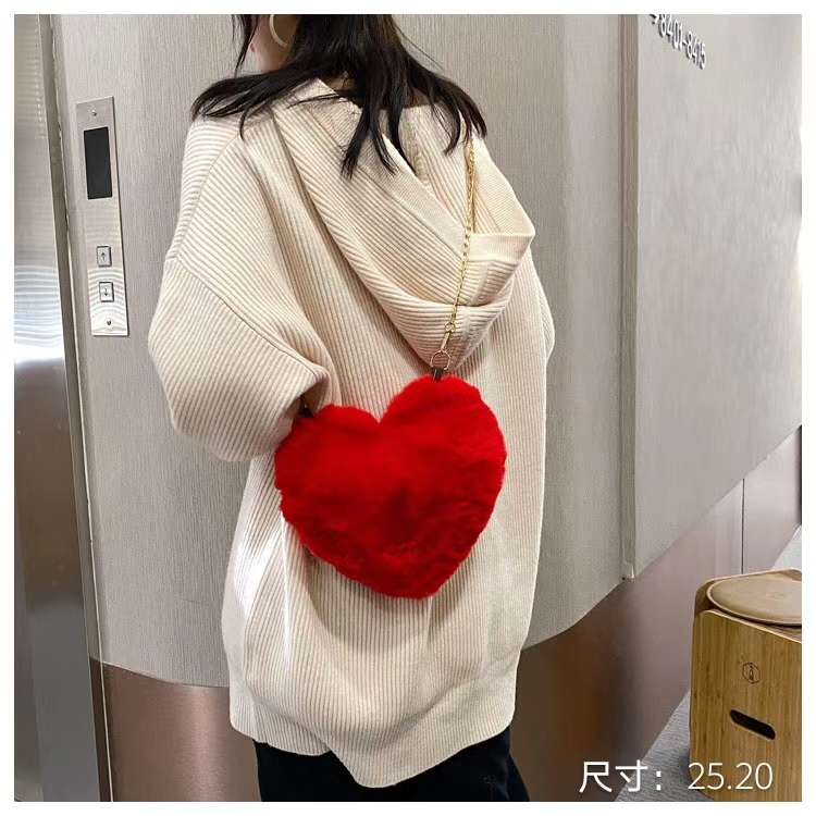 毛绒/爱心包/链条包产品图