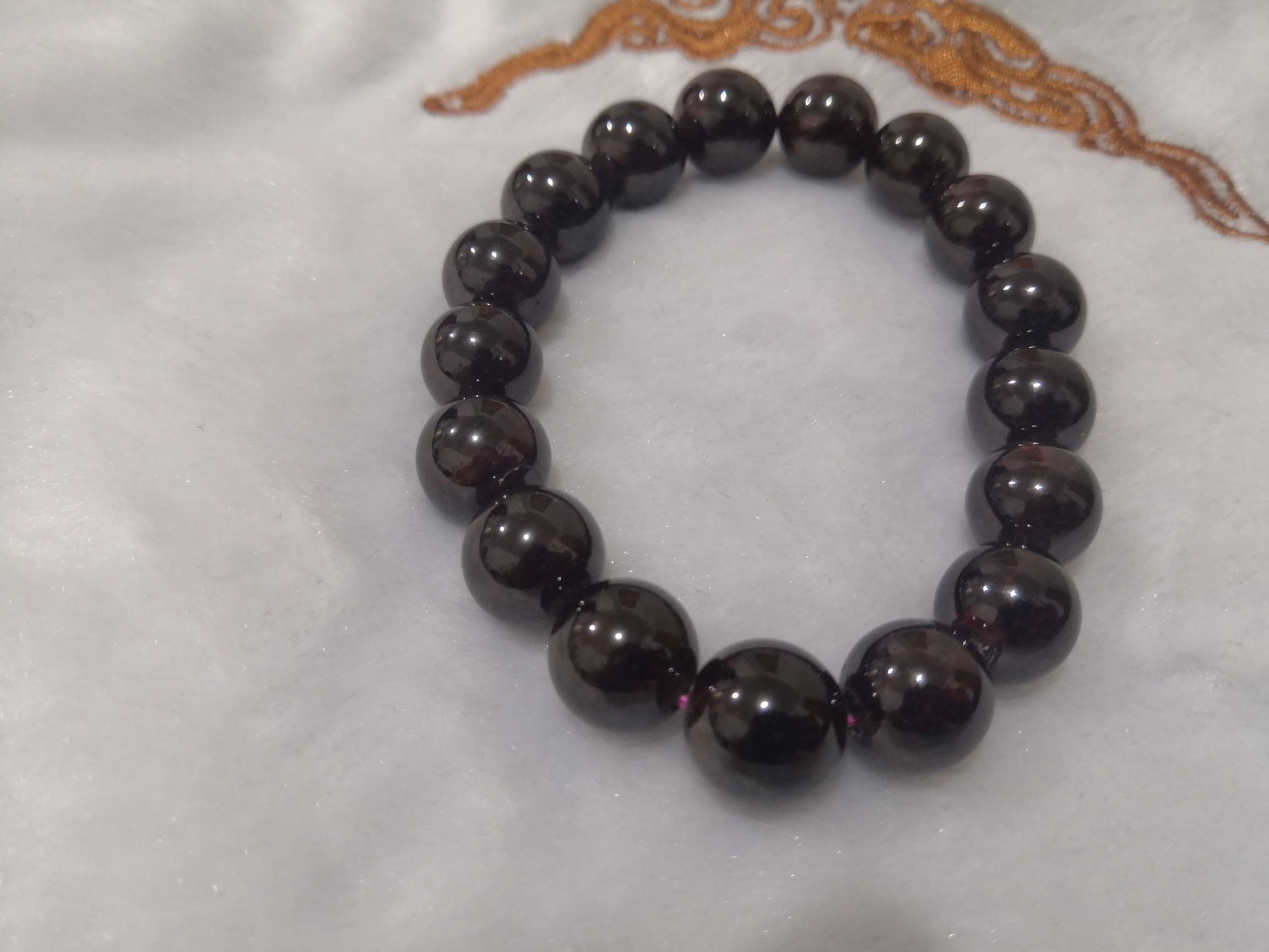 天然酒红色石榴石女情侣水晶本命年散珠串饰品男生生日礼物细节图