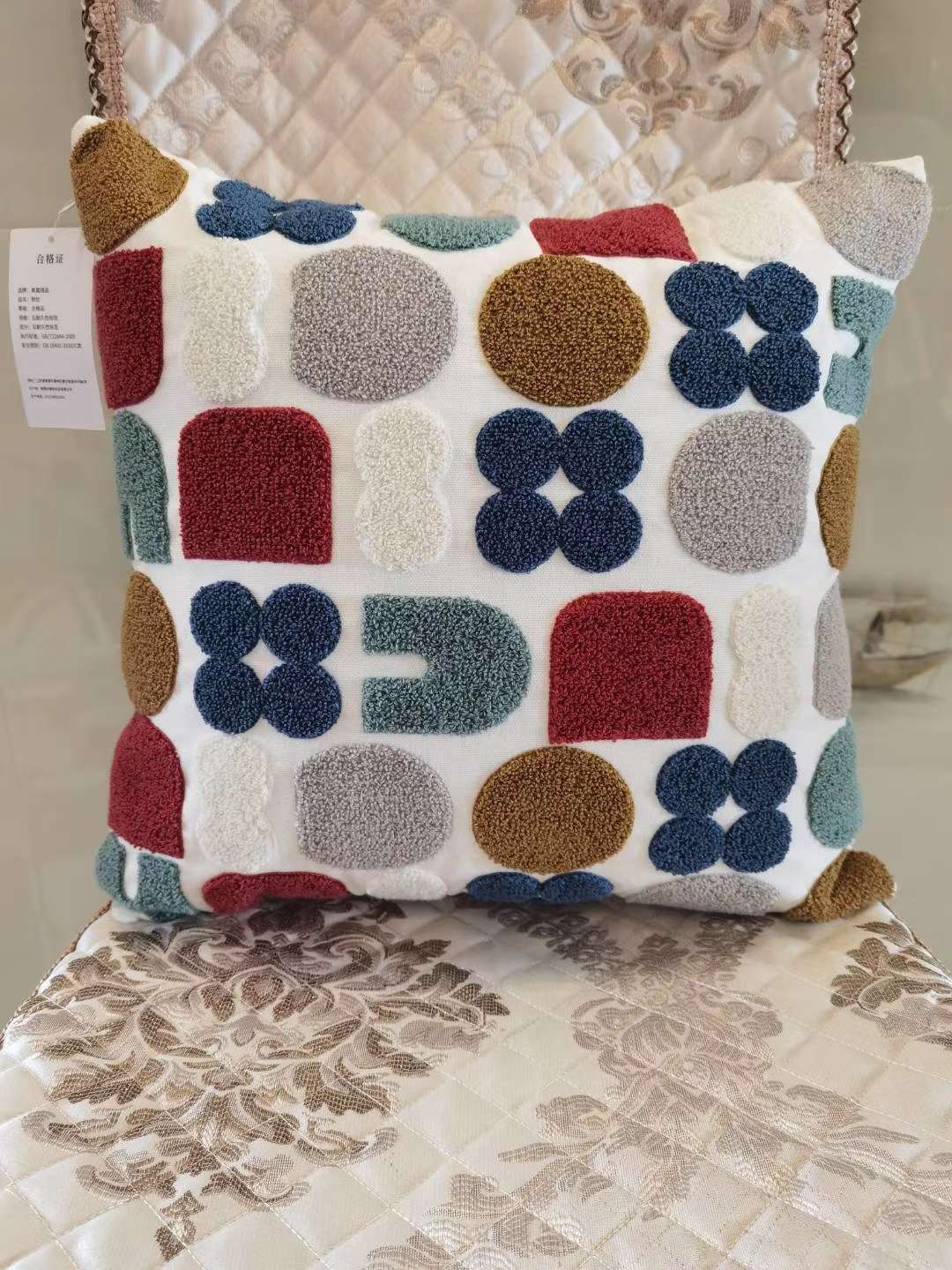 Nordic fresh and clean pure cotton pok-stitch embroidered cushions and backrests Item Picture